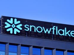  snowflakes-palantir-deal-is-key-to-unlock-massive-ai-government-data-opportunities-analyst 