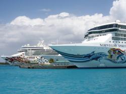  cruise-stocks-set-sail-on-strong-demand-as-analysts-warn-of-cost-swells 