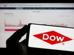  dow-eyes-1-billion-in-cost-savings-by-2026-ceo-says-near-term-backdrop-unchanged 