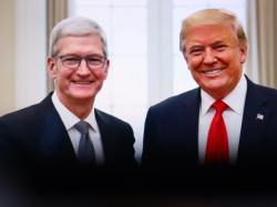trump-praises-apple-at-japan-event-youve-done-more-than-the-entire-group-here