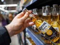  corona-maker-ab-inbev-shrugs-off-slower-volumes-with-profit-beat-and-major-buyback-push 