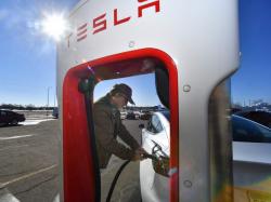  michael-dell-joins-cathie-wood-jim-cramer-to-defend-elon-musks-1-trillion-tesla-pay-shareholders-will-win-big-through 