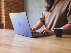  apple-planning-a-chromebook-killer-iphone-makers-new-budget-mac-will-target-students-businesses-and-casual-users-report 