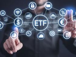  tradr-head-sees-ai-upside-as-first-2x-core-scientific-etf-rolls-out 