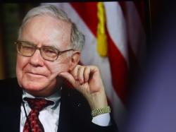  warren-buffett-signs-off-going-quiet--sort-of 