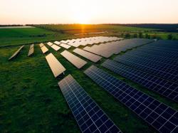  why-is-ftc-solar-stock-skyrocketing-wednesday 