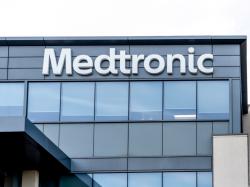  medtronics-q2-beat-rekindles-growth-story--but-analysts-say-its-not-enough-yet 