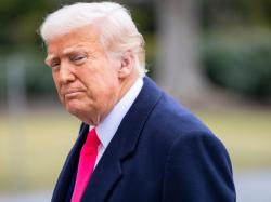  trump-eyes-sweeping-ai-order-to-override-state-laws-after-warning-china-could-catch-us-in-global-tech-race-report 