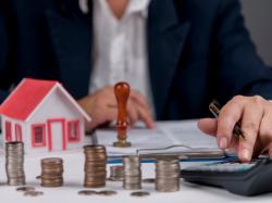  top-2-real-estate-stocks-you-may-want-to-dump-this-month 