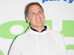  shark-tanks-robert-herjavec-warns-gen-z-life-doesnt-care-about-your-passion 