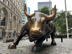  stocks-soar-nasdaq-100-eyes-best-day-in-6-months-whats-moving-markets-monday 