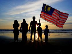  after-australias-tough-crackdown-malaysia-moves-to-ban-social-media-for-teens-under-16-as-global-scrutiny-rises 