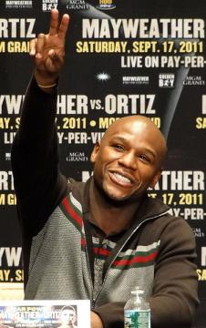 Oscar De La Hoya vs. Floyd Mayweather Jr.