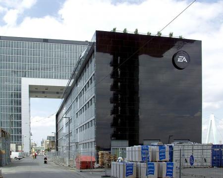 Electronic Arts + PlayStation 4 = Big Sales