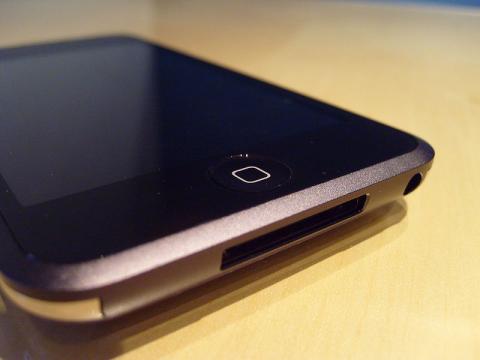 Apple Sold 100 Million iPod Touch Units