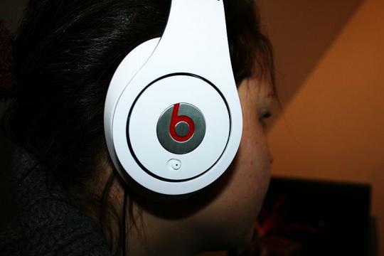 Apple Finally Confirmed The Beats Buyout