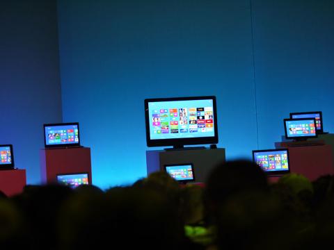 The Guts Of Windows 7 Are Tucked Inside