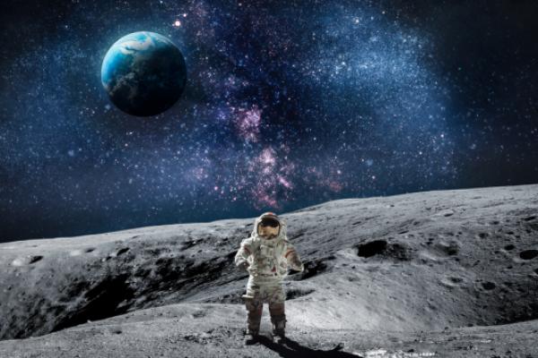 Cathie Wood on the moon! Ark Invest takes care of this space company for its ETFs