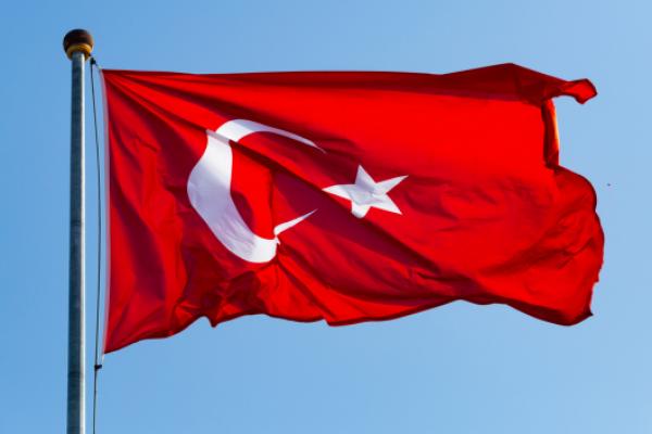 مقتل 41 في انفجار منجم فحم تركي والعديد منهم محاصرون