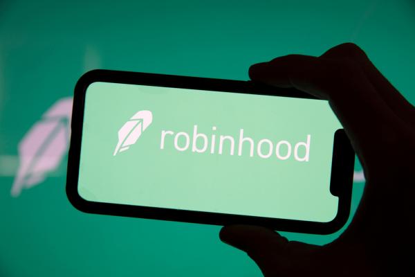 Robinhood crypto trading volumes fell almost twice as fast as options trading in October – but accounts grew