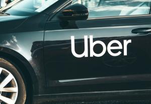 5 Auto Taxi Projects Set To Challenge Uber And Lyft