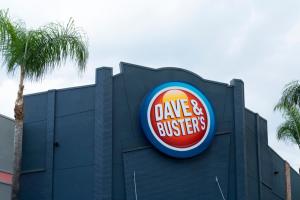 Dave & Buster's Location