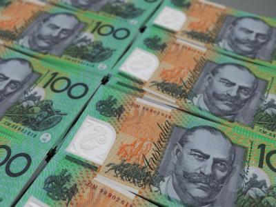 Image of article 'AUD/USD Forecast: Hovers Around 0.7690 With A Limited Bullish Potential'