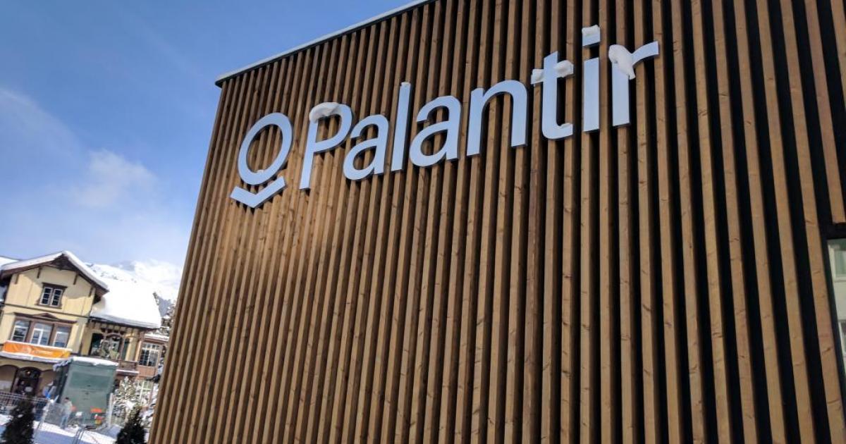 (PLTR) – Palantir’s stock may have just broken out of the old bear pattern