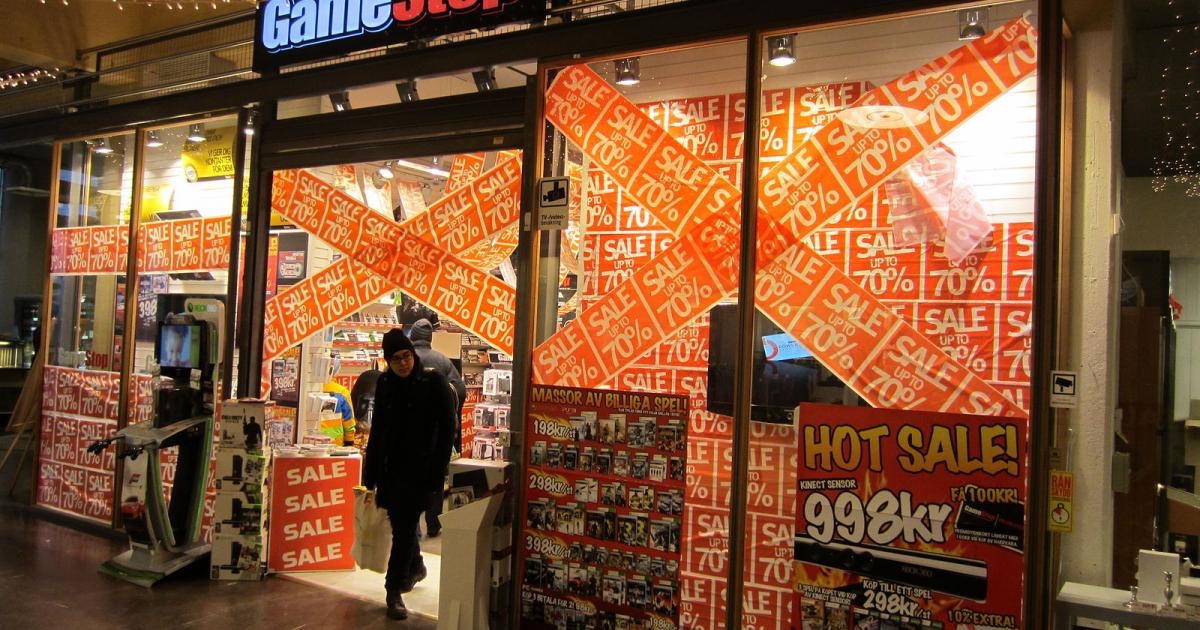 Gamestop Corporation (NYSE: GME), (AMC) – GameStop, AMC, Nokia, BlackBerry continue to plunge the market