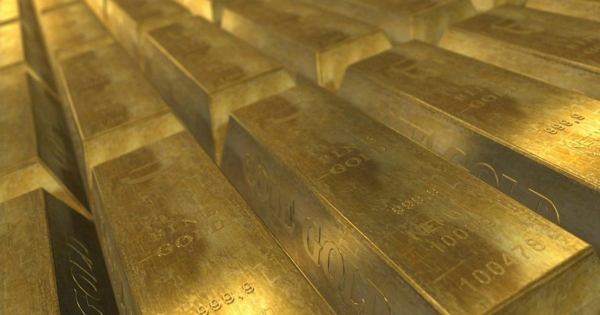 If You Invested $1,000 In Gold 10 Years Ago, Here's What It Would Be Worth Right Now