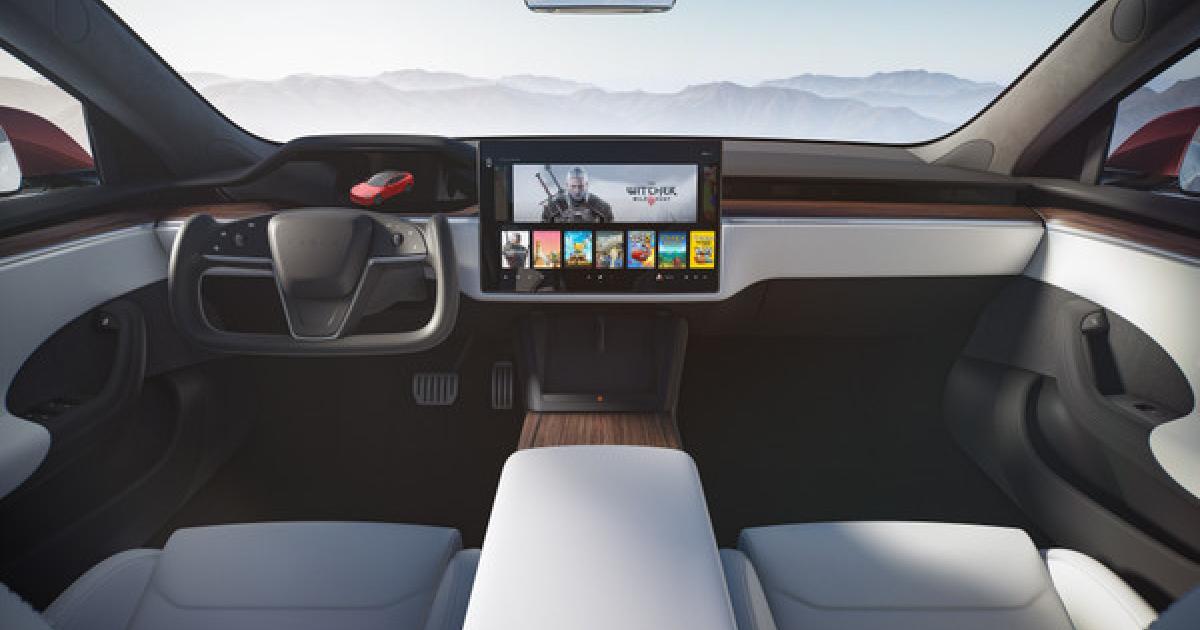 Tesla Motors, Inc. (NASDAQ: TSLA) – Gear selection based on Tesla’s touch screen does not violate the rules, says NHTSA