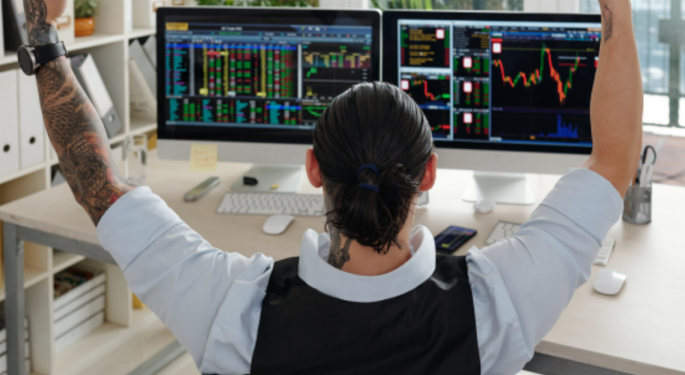 The Thrill Of Trading SPX 0 DTE Options: Made 433% Profit In 27 Minutes Of Trading
