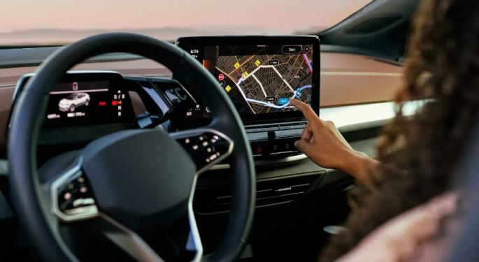 Growing Ecarx Tries, But Struggles, To Drive Away From Geely