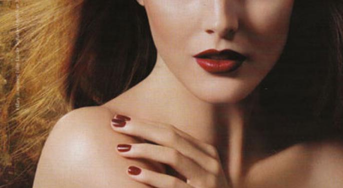 Estee Lauder Predicts Better Than Expected Results