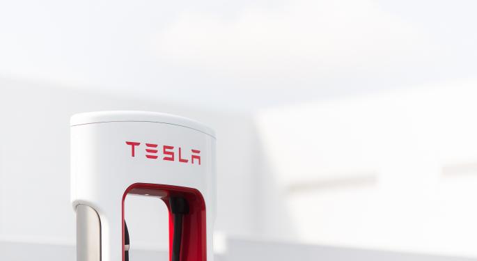 Tesla instala el supercargador número 25.000