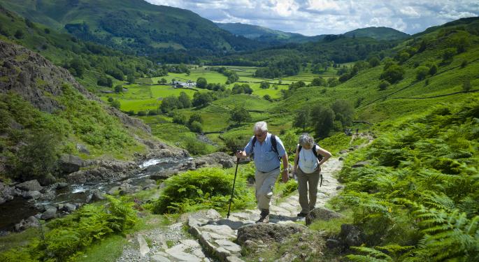 Thinking Of Getting A Summer Home In Retirement? Here Are Some Things You Need To Know