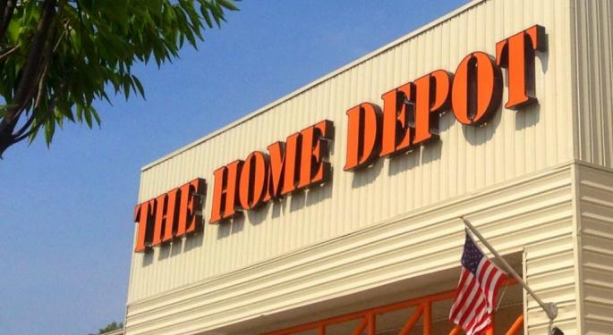 2 Experts React To Home Depot's Earnings: Internal Issues At Play