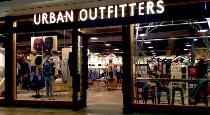 Urban Outfitters Reports Q1 Earnings Miss, Sales Decline 28%