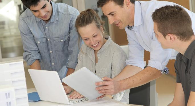 Young Silicon Valley Interns Rake In The Dough And Perks