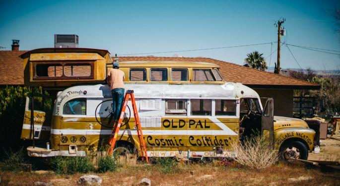'80s And '90s Nostalgia Wants In On Your Weed: Here Are 3 Cannabis Brands Getting It Right