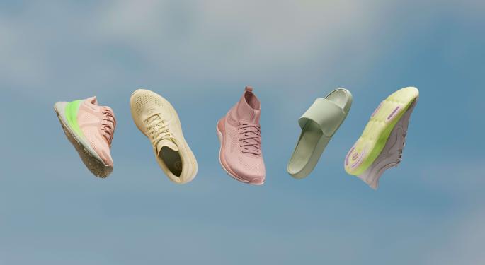 Lululemon Launches Footwear Collection: What Investors Should Know
