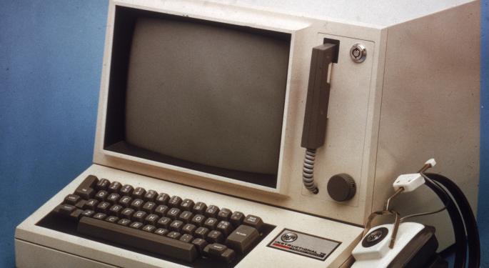 'PC Does What?' Computer Titans Take Stand Vs. The Mac