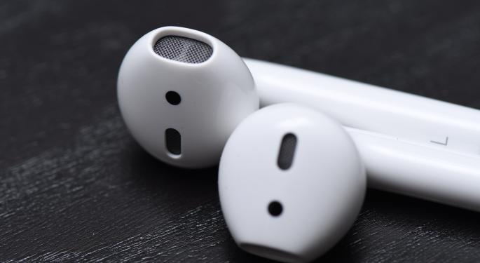 3 Reasons AirPods Are More Important Than The Apple Watch