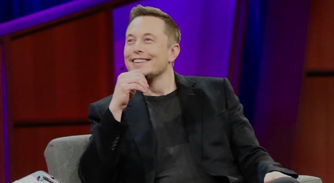 Elon Musk habla del título de CEO y el mejor producto de Tesla