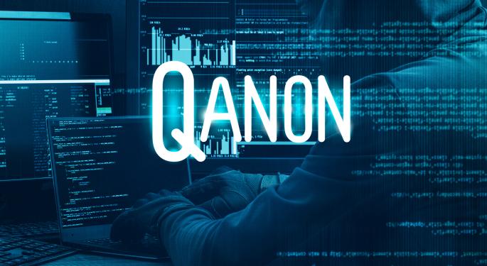 Facebook eliminará las cuentas de QAnon