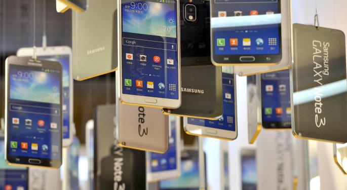 FBR's Dan Ives: Apple December Guidance Is The Key