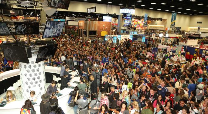 Comic-Con 2014: Cosplay Slideshow - Characters That Reflect Class-Act Stocks