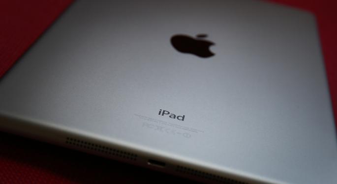 Amid Mysterious Apple Event, Analysts Expect Larger iPad By Next Year