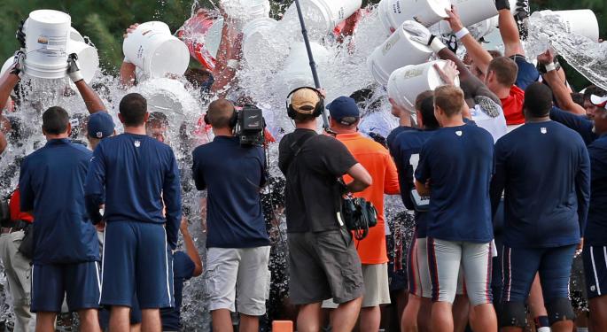 4 CEOs That Helped Everyday People Raise Millions With The #IceBucketChallenge