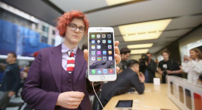 Weekly Highlights: iPhone 6 Released, Larry Ellison Stepped Down, Microsoft Bought Mojang And More